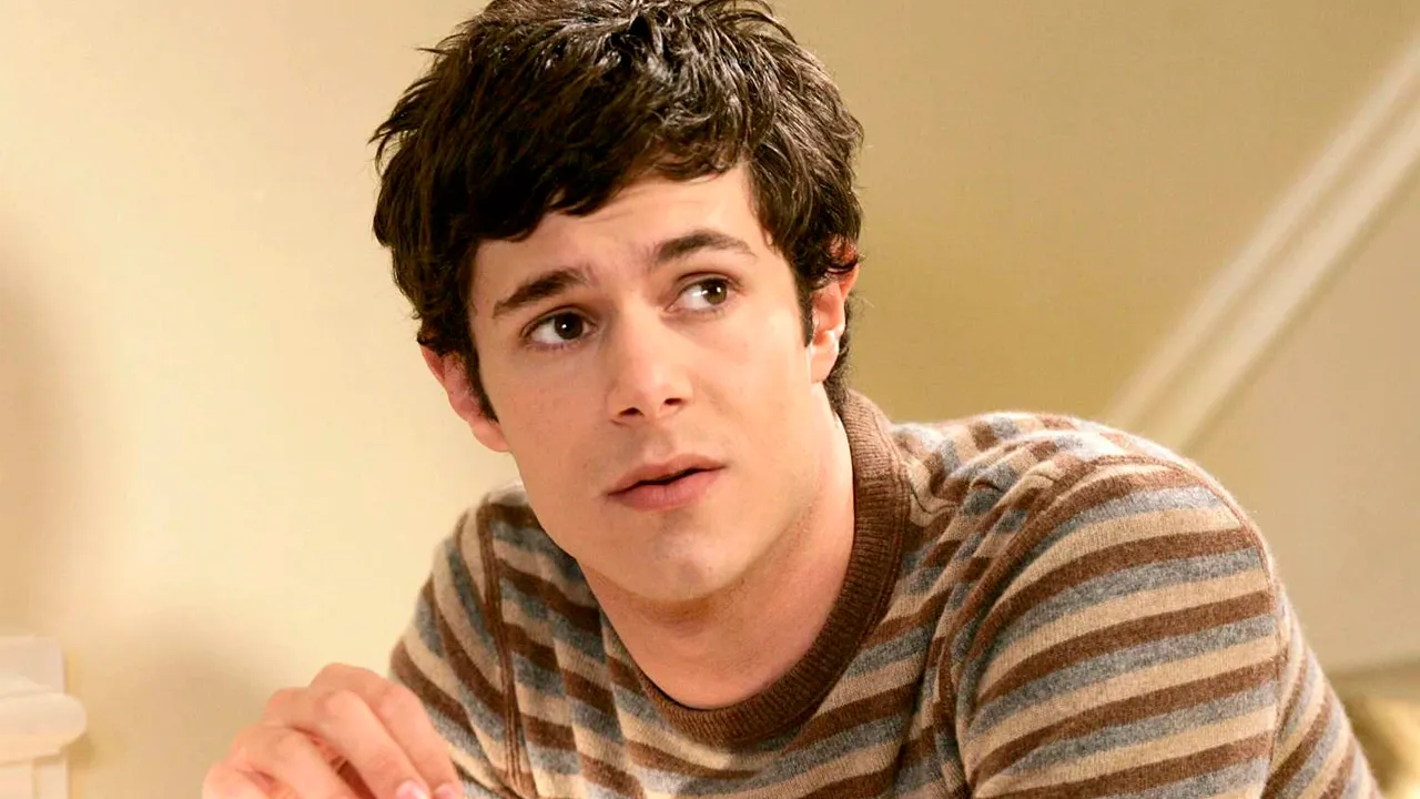 O ator Adam Brody, conhecido por seu papel como o nerd adorável Seth Cohen na série The O.C., admitiu que há chances de a produção ganhar um reboot. 