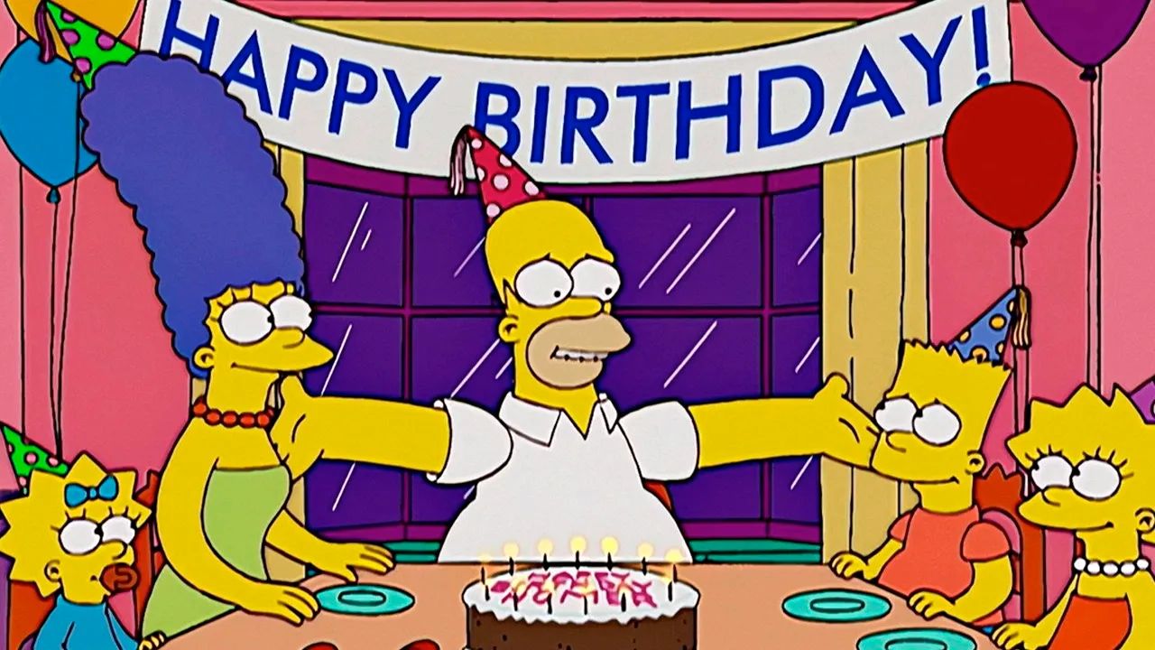 Homer Simpson faz aniversário, mas a série continua evitando o envelhecimento real dos personagens. Entenda o dilema da linha do tempo.