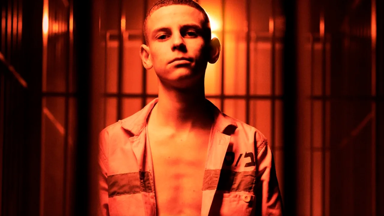 Vencedora de sete prêmios da TV israelense, Bad Boy estreia na Netflix em 2 de maio com roteiro de Ron Leshem, criador de Euphoria.